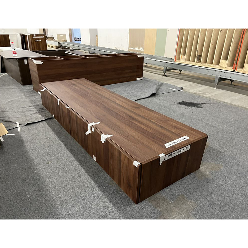 Customized Wardrobe Modern Bedroom Closet Design for Home Storage Furniture