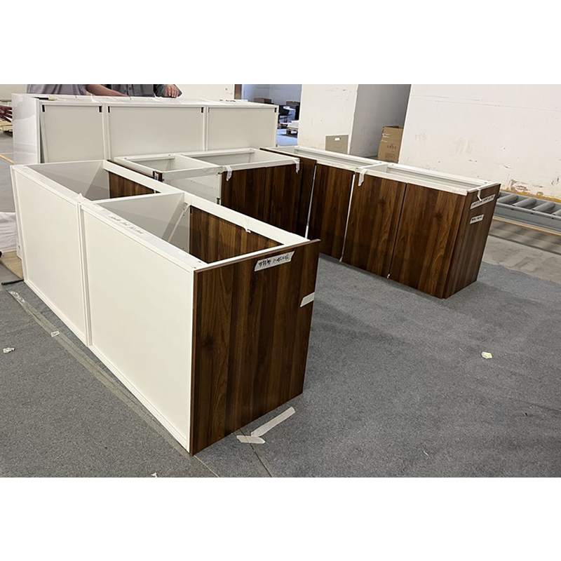 Customized Wardrobe Luxury Built In Closet for Modern Bedroom Furniture